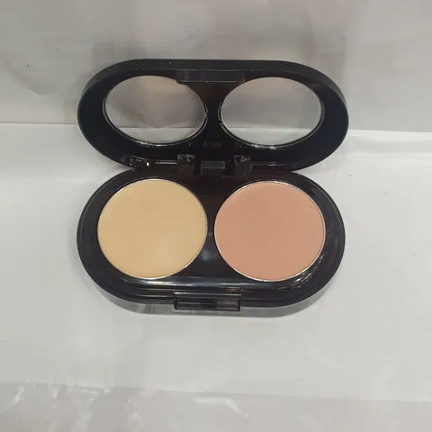 Creamy 2 in 1 Concealer Kit Warm Beige Creamy Concealer + Pale Yellow Sheer Finish Pressed Powder