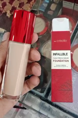 Emelie Infallible Fresh Wear Liquid Foundation with Sunscreen SPF 25 – Lightweight Coverage for Smooth, Flawless Skin