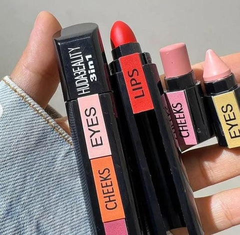 3 in 1 Eyes Cheeks Lips (Lipsticks)