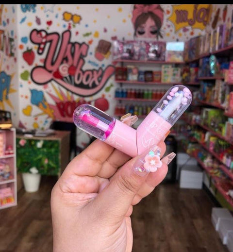 2 in 1 lip balm + lip shiner (random color)