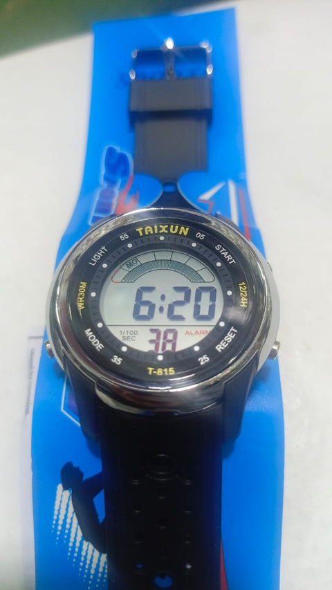 black Stylish Digital  Men's Sports Watch With Alaram &amp; Light  (without box )