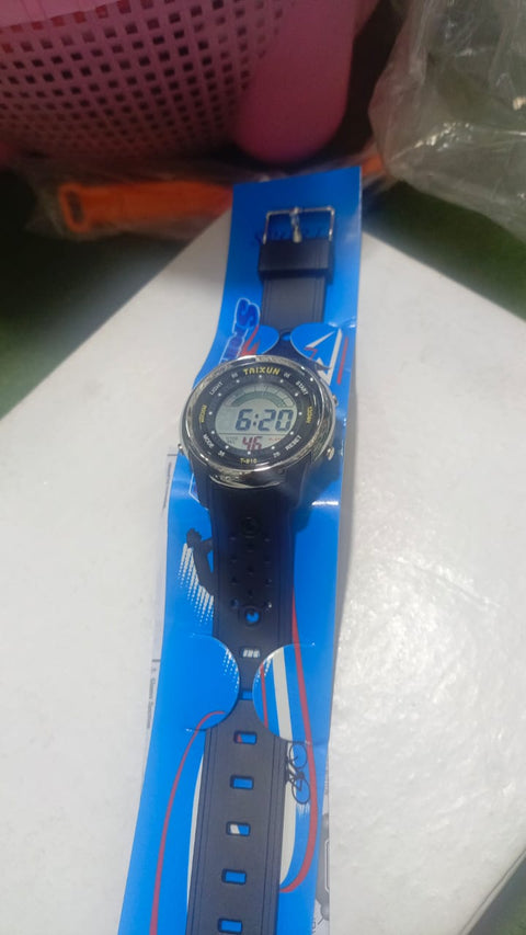 black Stylish Digital  Men's Sports Watch With Alaram &amp; Light  (without box )