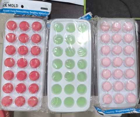 21 Grid Pop Up Ice Cube Tray With Lid Cover  (Random color)