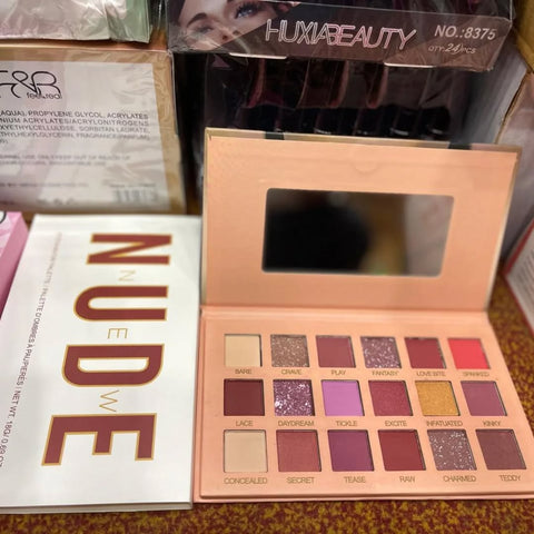 18 Shade   glittery - Matte  NUDE Eyeshadow Palette