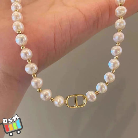 Beautiful Pearl Charm Korean Elegant Necklace  For Girls