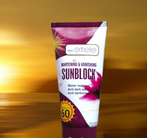 Emelie Whitening &amp; Vanishing Sunblock SPF60 (150ml)