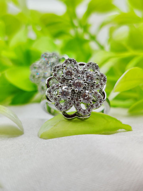 1 Piece Imported Elegant Moveable Floral Cluster Ring with Sparkling Zircon Detailing 🌟 | Luxurious Design Ring | Adjustable Ring | Ring For Girls &amp; Women ✨
