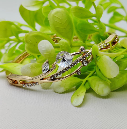 Elegant Adjustable Imported Crystal Vine Bracelet – A Dazzling Masterpiece | Best Quality Artificial Bracelet For Girls &amp; Women | Imported Glamour for Every Occasion