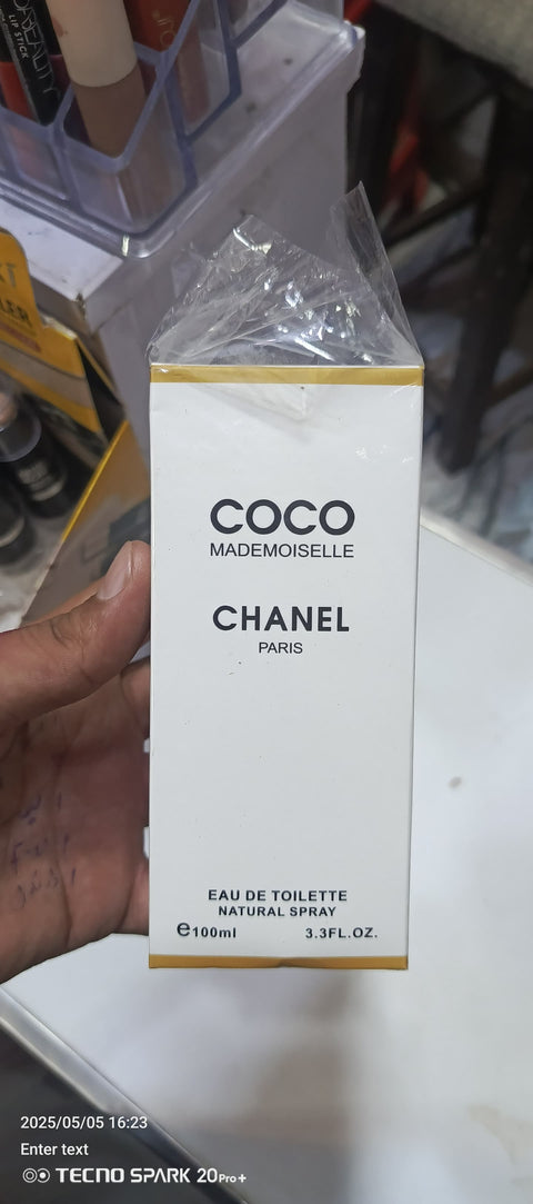 COCO MADEMOISELLE by Chanel Natural Spray – Eau de Parfum Spray 3.4 oz / 100 ml