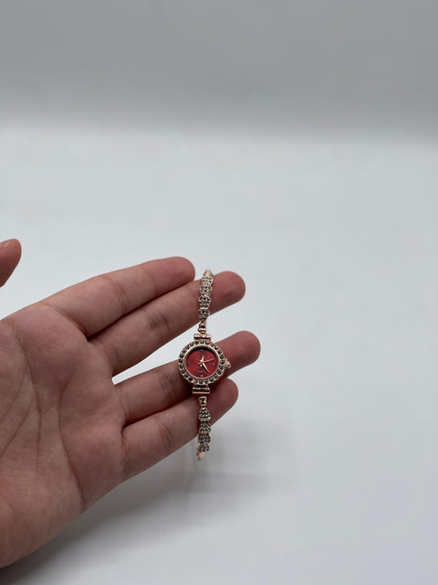 GM68 Ultra Mini Smartwatch + Quartz Bracelet Watch Combo | Wireless Charging | Stylish Dual Watch Set 