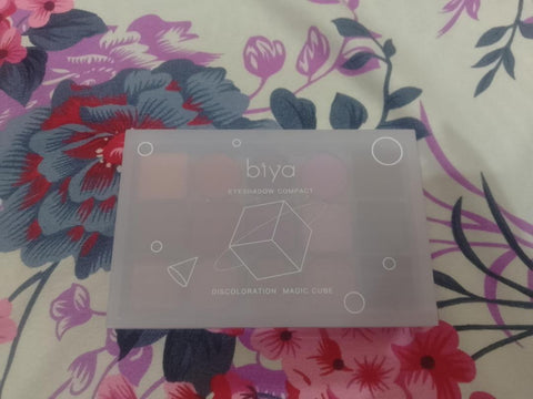 Biya Makeup High Pigmented Eyeshadow Palette Makeup Cosmetics 15 Colors Powder Glitter Eyeshadow Palette