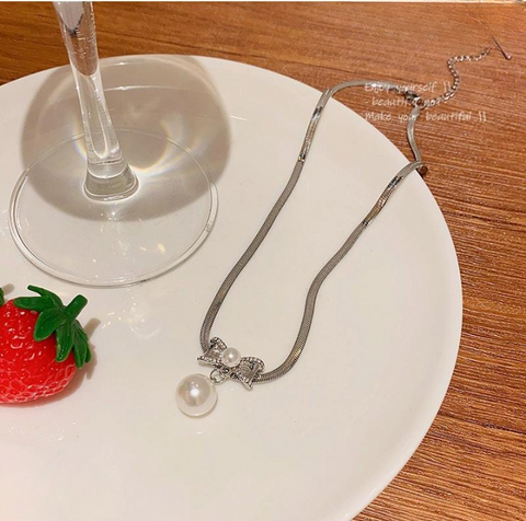 Elegant Korean Know Shape Pearl Pendent |   Knot Pearl Necklace Party Jewelry Gifts Accessories for Women